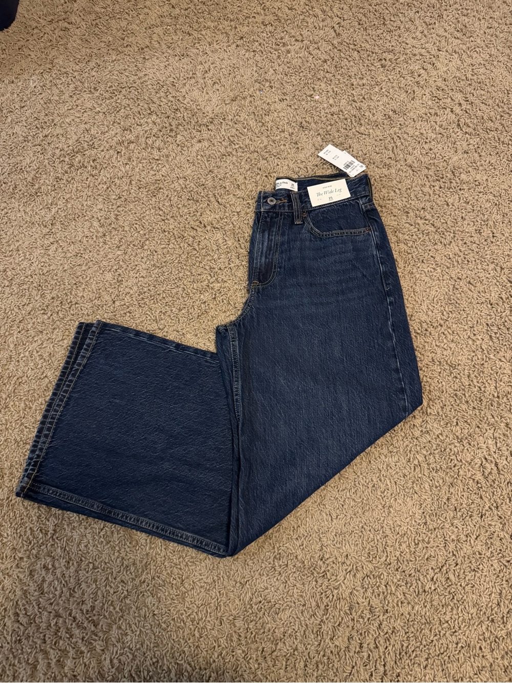 NWT Abercrombie & Fitch Dark Indigo Wide-Leg Jeans High Rise Waist 25 short